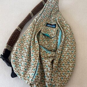 Kavu Beige and Teal Sling Bag